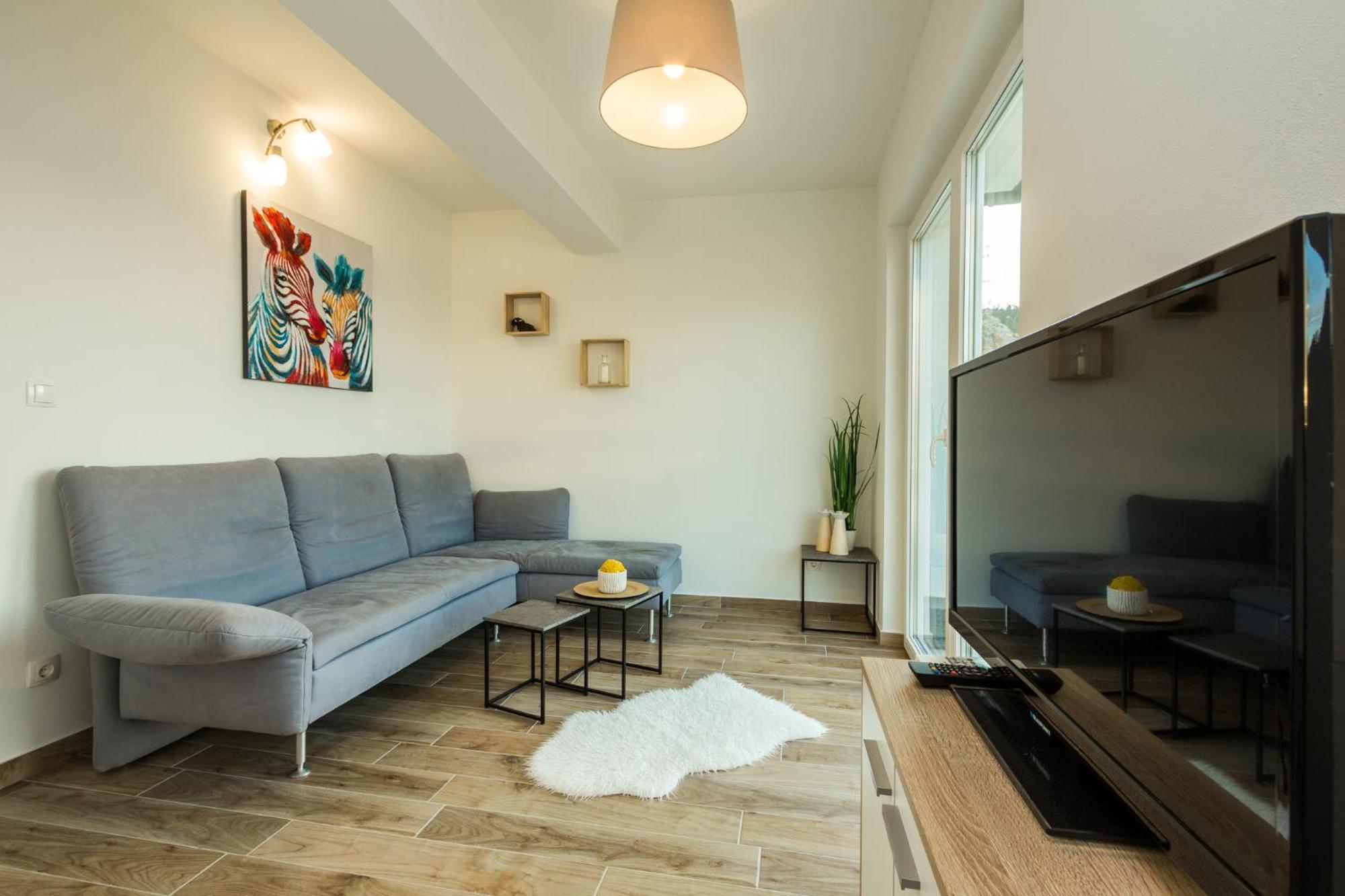 2Bfree Apartments Stinica Buitenkant foto