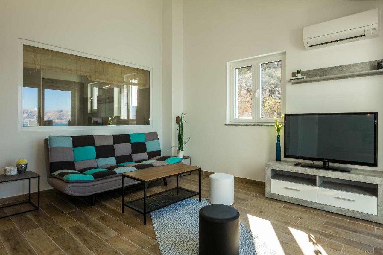 2Bfree Apartments Stinica Buitenkant foto
